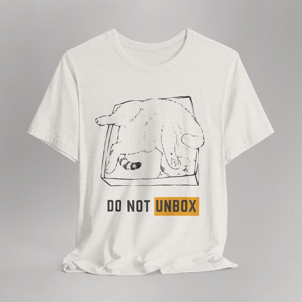 Do Not Unbox Cat T-Shirt | Lusica Box Cat Graphic Tee