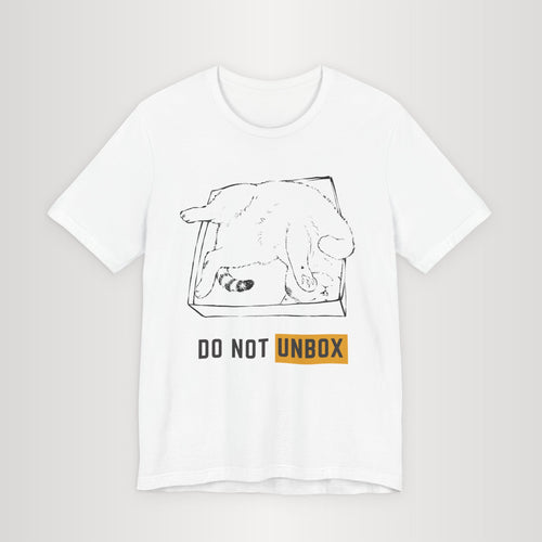 Do Not Unbox Cat T-Shirt | Lusica Box Cat Graphic Tee
